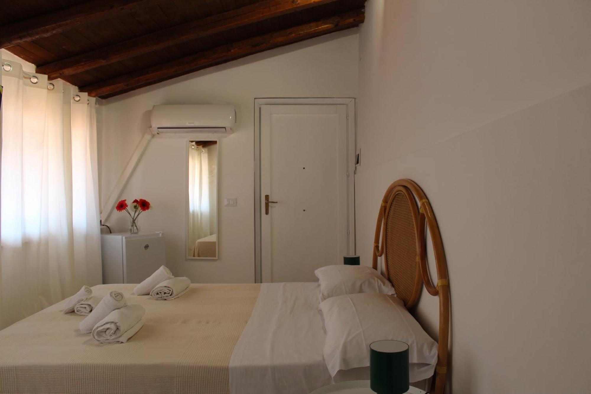 Terrasini 2000 Home Holidays Экстерьер фото
